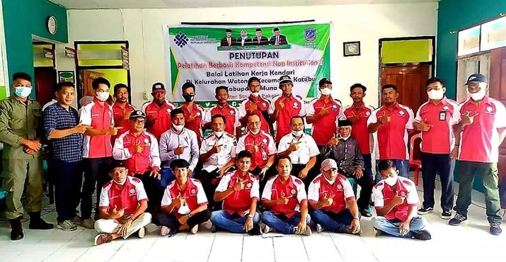 Tutup Dua Paket MTU, Kepala BLK Kendari Berharap Bisa Berikan Manfaat kepada Peserta