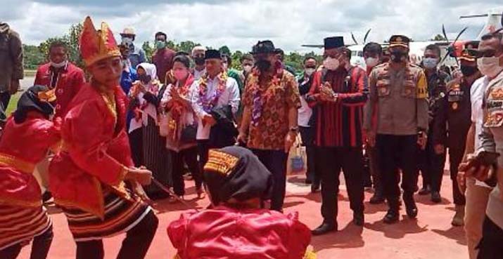 DPD RI Kunjungi Muna Barat, Bupati Minta Pengesahan RUU Kepulauan