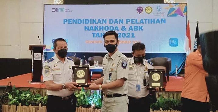 Jasa Raharja Sultra dan Basarnas Gelar Diklat ke Nahkoda dan ABK