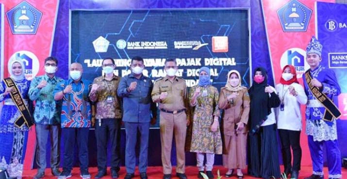 Pemkot Kendari dan Bapenda Sultra Launching Layanan Pajak dan Pasar Rakyat Digital Tahap II