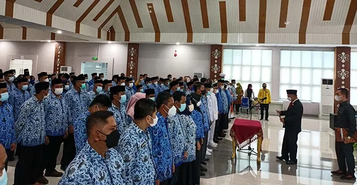 Bupati Konsel Lantik Sejumlah Pejabat Eselon III dan IV