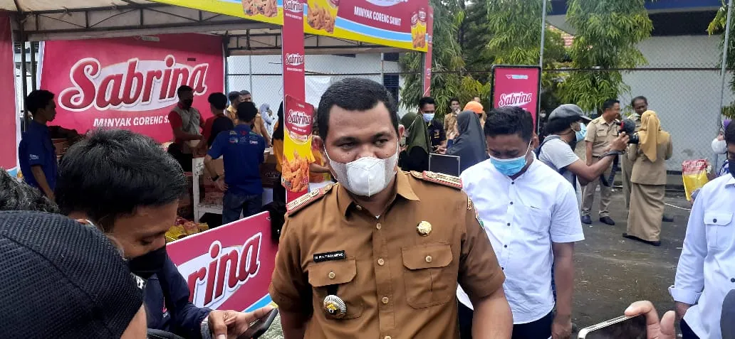 Disperindag Sultra Ancam Cabut Izin dan Pidanakan Ritel Modern yang Jual Minyak Goreng Paketan