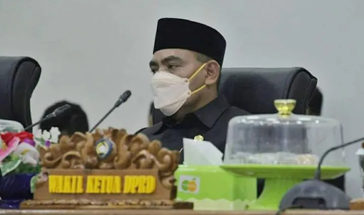 Ketua DPRD Kota Baubau, H Zahari