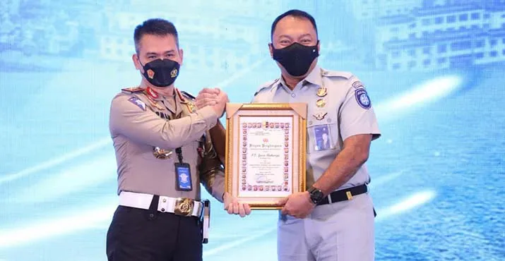 Jasa Raharja Terima Penghargaan IRSMS Award