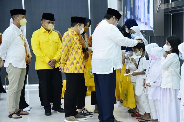 Santuni Anak Yatim, Airlangga Didoakan Jadi Presiden RI 2024