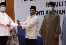 Photo of Gubernur Ali Mazi Apresiasi Inisiatif PT Antam Berikan Santunan untuk Anak Yatim