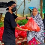 Komunitas Mata Air dan Ngerkun Mandonga Fishing Club Bagi Sembako Bulan Ramadan