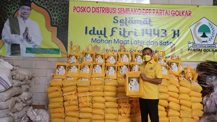 Sambut Idulfitri, Partai Golkar Bagikan Bingkisan Lebaran untuk Rayakan Hari Kemenangan