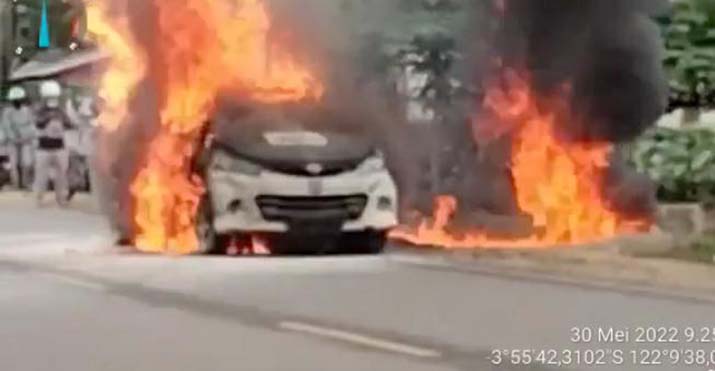 Mobil Berisikan 15 Jerigen Pertalite Milik Warga Koltim Terbakar di Konawe, Begini Kronologinya