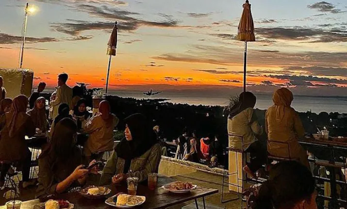 Semira Cafe and Resto Baubau. Foto: Istimewa.