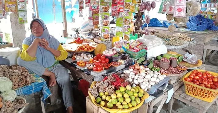 Harga Bawang, Tomat, dan Cabai di Sejumlah Pasar Tradisional di Buteng Naik