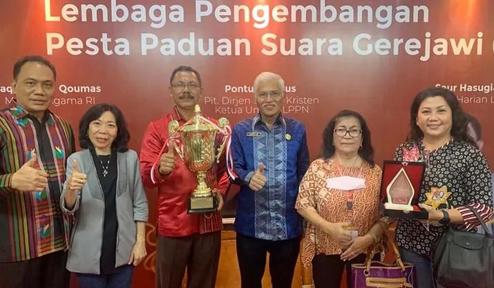 Kontingen Pesparawi Sultra Raih Medali Emas Kategori Solo