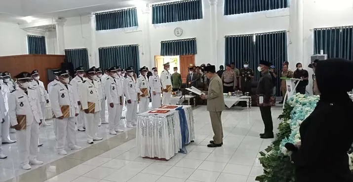 Lantik 39 Kades Terpilih, Bupati Butur Ingatkan Hati-Hati Kelola Keuangan Desa