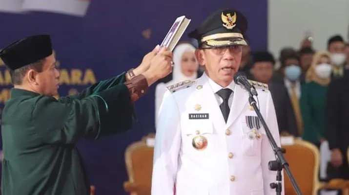 Lantik Tiga Pj Bupati dan Wabup Koltim, Ali Mazi: Pastikan Pelayanan Masyarakat Maksimal