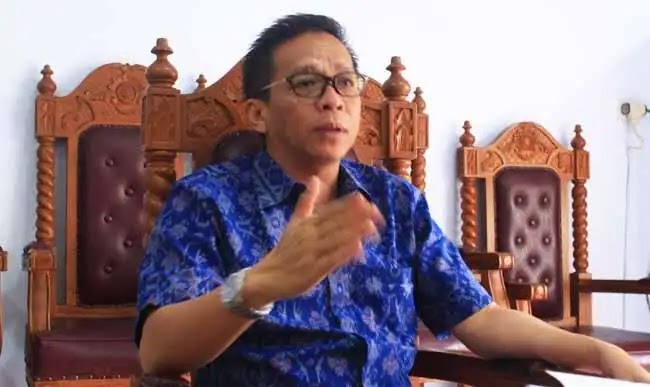 Pilih Urus Kelangkaan BBM, Ketua PAN Sultra Ogah Fikirkan Kepindahan Kery ke Partai NasDem