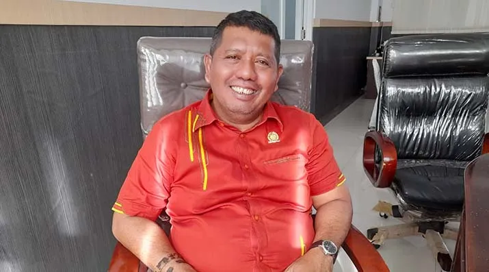 Ketua DPRD Kendari, Subhan ST