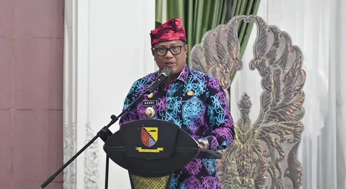 Penjabat (Pj) Bupati Muna Barat Dr Bahri