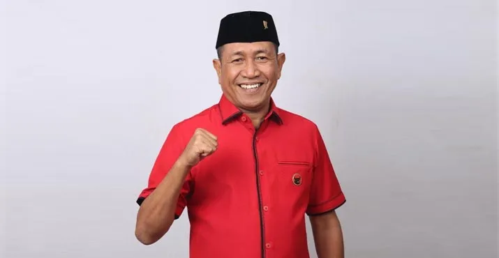 Ketua DPC PDIP Kota Kendari, Ishak Ismail. Foto: istimewa