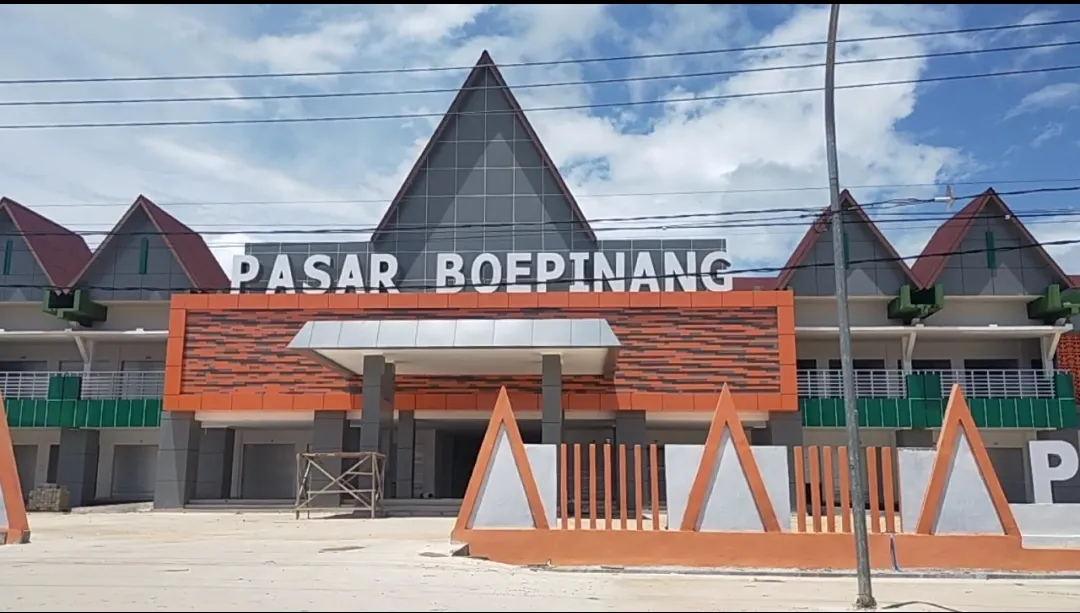 HIPMI Bombana Prihatin dengan Pasar Boepinang yang Belum Difungsikan