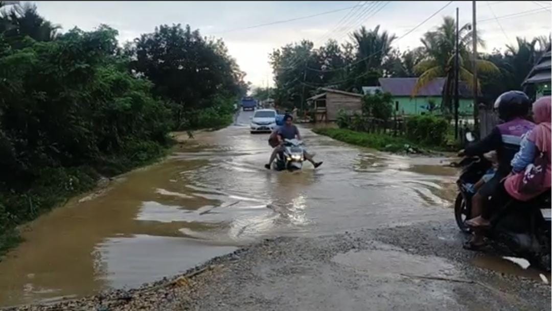 Pemprov Sultra Anggarkan Perbaikan Jalan Rusak Landoono-Mowila Sepanjang 1,2 Km di APBD-P 2022