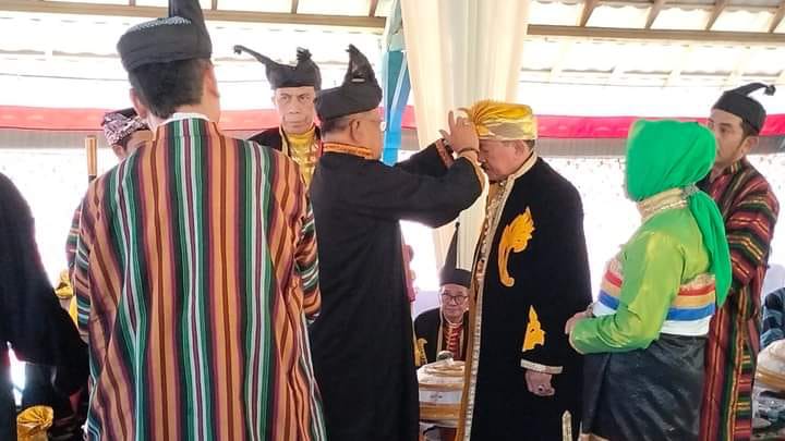Bupati Ridwan Zakariah Terima Gelar dari Kesultanan Buton