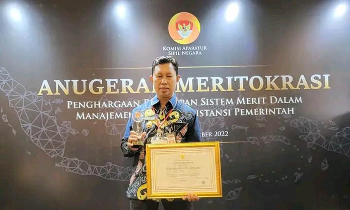 Pemkot Kendari Raih Penghargaan Anugerah Meritokrasi ASN Tahun 2022 Kategori Baik