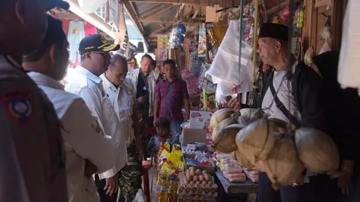 Jelang Nataru, TPID Buton Sidak Pasar Shabo dan Kaloko