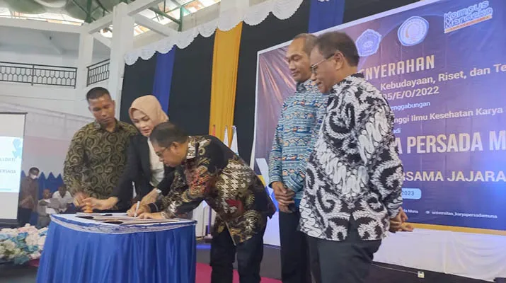 Karya Persada Muna Kini Resmi Jadi Universitas