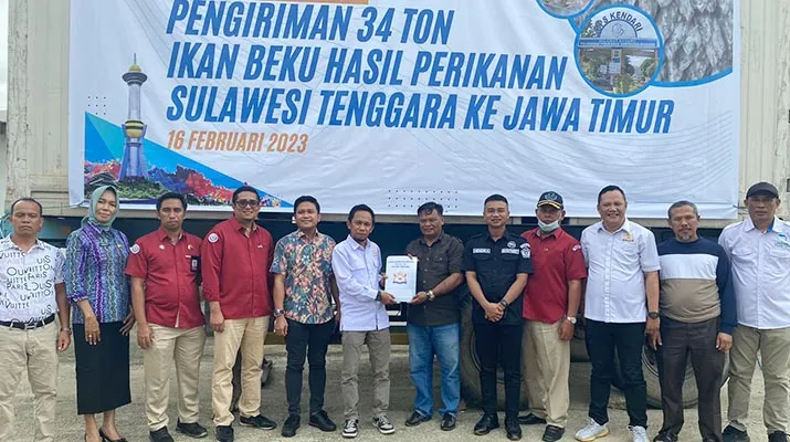 Tingkatkan Misi Dagang, Kadin Sultra Kirim 51 Ton Hasil Laut ke Jatim