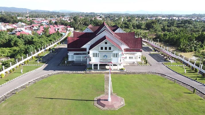 Gedung DPRD Kota Kendari. Foto: Istimewa