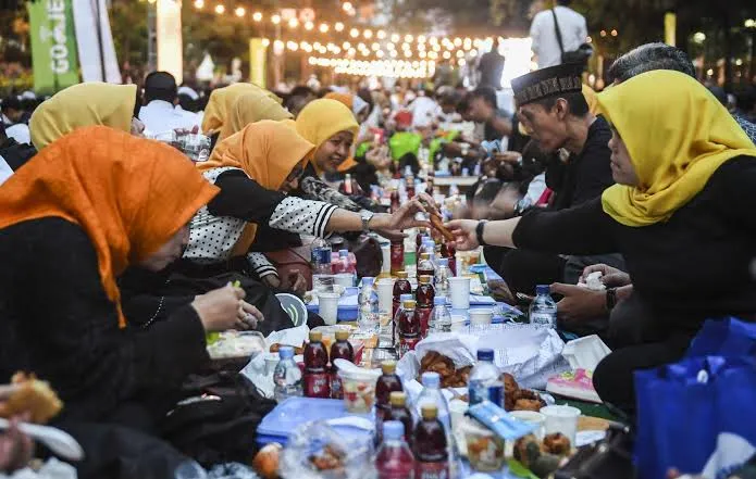 Pj Wali Kota Kendari Minta Pejabat Patuh Larangan Buka Puasa Bersama