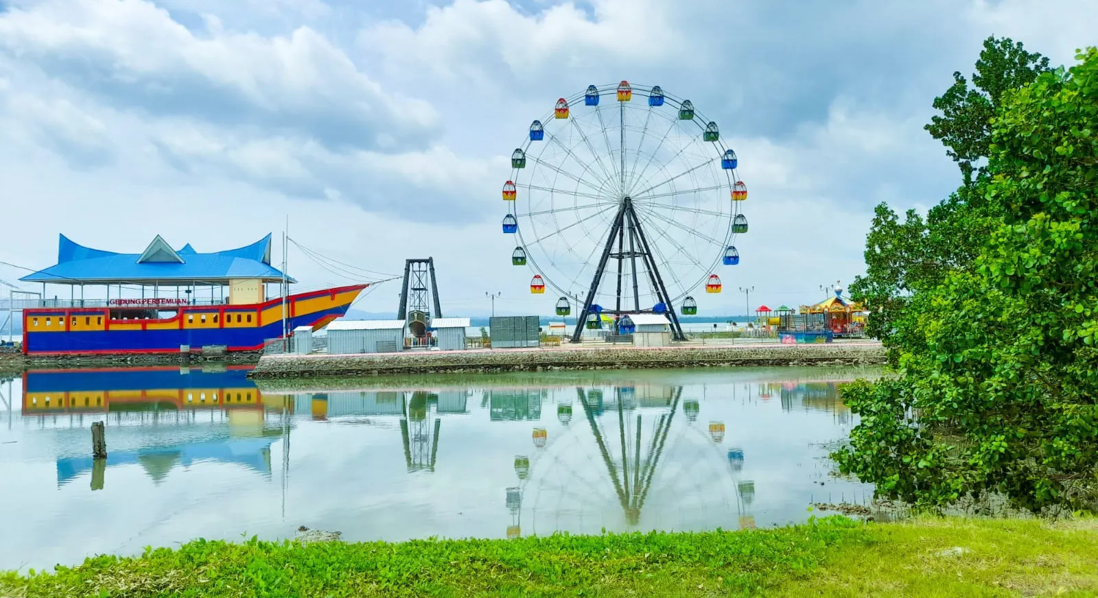 Pemkot Tata Teluk Kendari untuk Jadi Ikon Baru Kendari