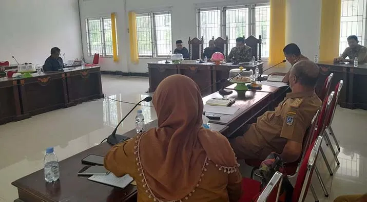 DPRD Muna Harap Polemik PSU Pilkades Segera Dapat Kepastian