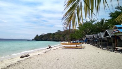 Photo of Hamparan Pasir Putih Jadi Ikon Utama Pantai Nirwana Baubau