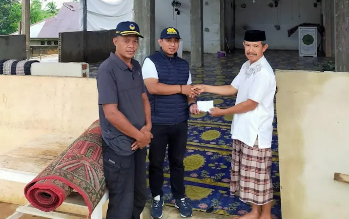 Garda Pemuda Nasdem Bagikan 1.800 Paket Lebaran ke Masyarakat