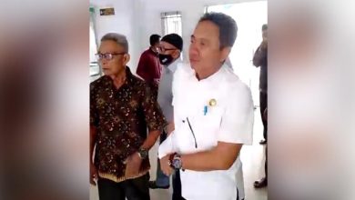 Photo of Video Viral: Plt Kadis Dikbud Kolaka Timur Dipukul Kabidnya