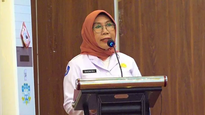 Kadis Dikmudora Kota Kendari Saemina