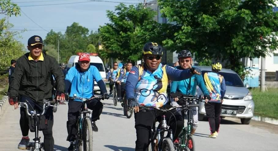 Ketua DPRD Ikuti Gowes Sepeda, Momen Merajut Kebersamaan Membangun Kota Kendari