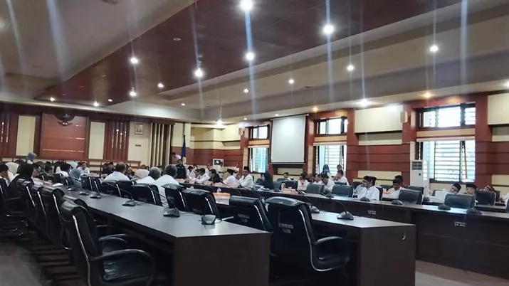 DPRD Sultra Bakal Telaah soal Pencopotan Kepala Sekolah