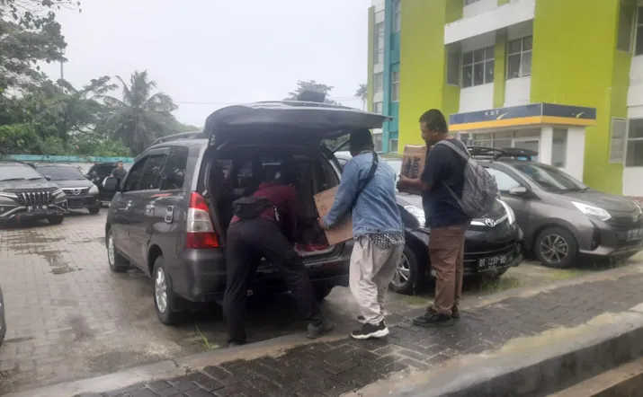 Kasus Suap Dana PEN, KPK Cari Bukti Tambahan di RSUD Raha, Dua Dus Dokumen Disita