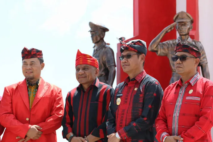Kakanwil Kemenkumham Sultra Hadiri HUT Busel ke-9, Patung Bung Karno Diresmikan