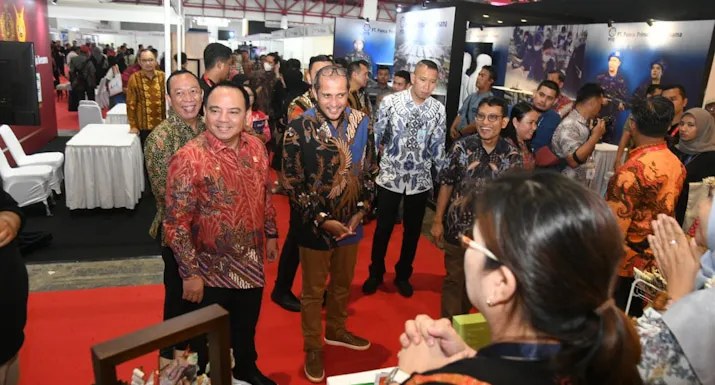 Wamenkumham Ajak Jajarannya Belanja Produk Dalam Negeri