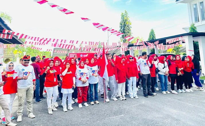 Meriahkan HUT RI ke-78, Sekretariat DPRD Kota Kendari Adakan Lomba Olahraga