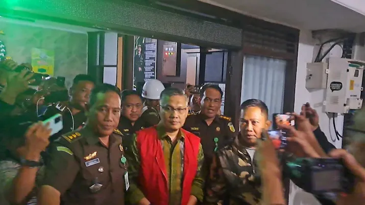Pasca Ditetapkan Tersangka, Mantan Wali Kota Kendari Resmi Ditahan di Rutan Kendari