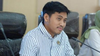 Photo of Kilas Balik Kinerja Rizky Berlian Pagala saat Pimpin Dua Komisi di DPRD Kota Kendari