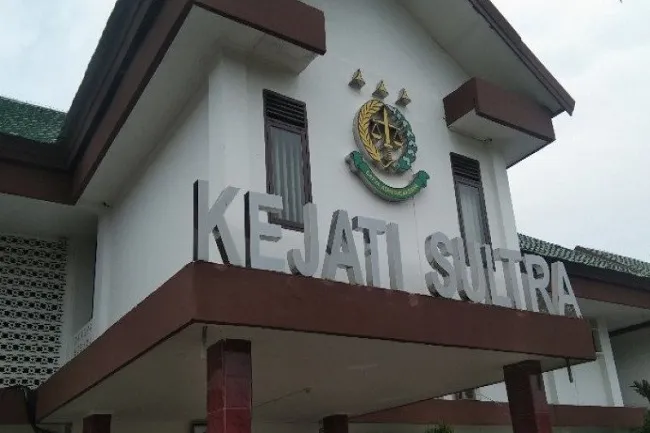 Kejati Sultra Sikapi Kesaksian Ahli Pidana, Sebut Ridwansyah Taridala Tidak Terlibat di Kasus PT Midi
