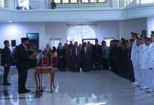 Photo of Jelang Purna Jabatan, Wali kota Baubau Lantik 51 Pejabat Eselon  III dan IV