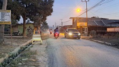 Photo of Warga Soroti Debu Proyek Pengaspalan di Jalan Banteng, DPRD: Tanggung Jawab Kontraktor