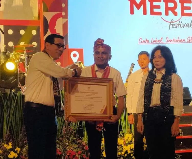 Kanwil Kemenkumham Sultra Terima Penghargaan Peserta MIC Terbanyak