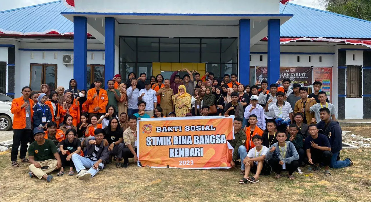 Wujudkan Tri Dharma, STMIK BB Kendari Adakan Baksos
